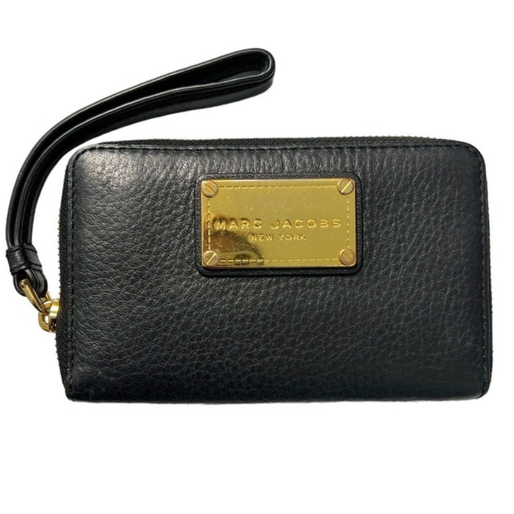✅❤️Marc By Marc Jacob’s❤️ 
Almost New Black Clutch/Wallet